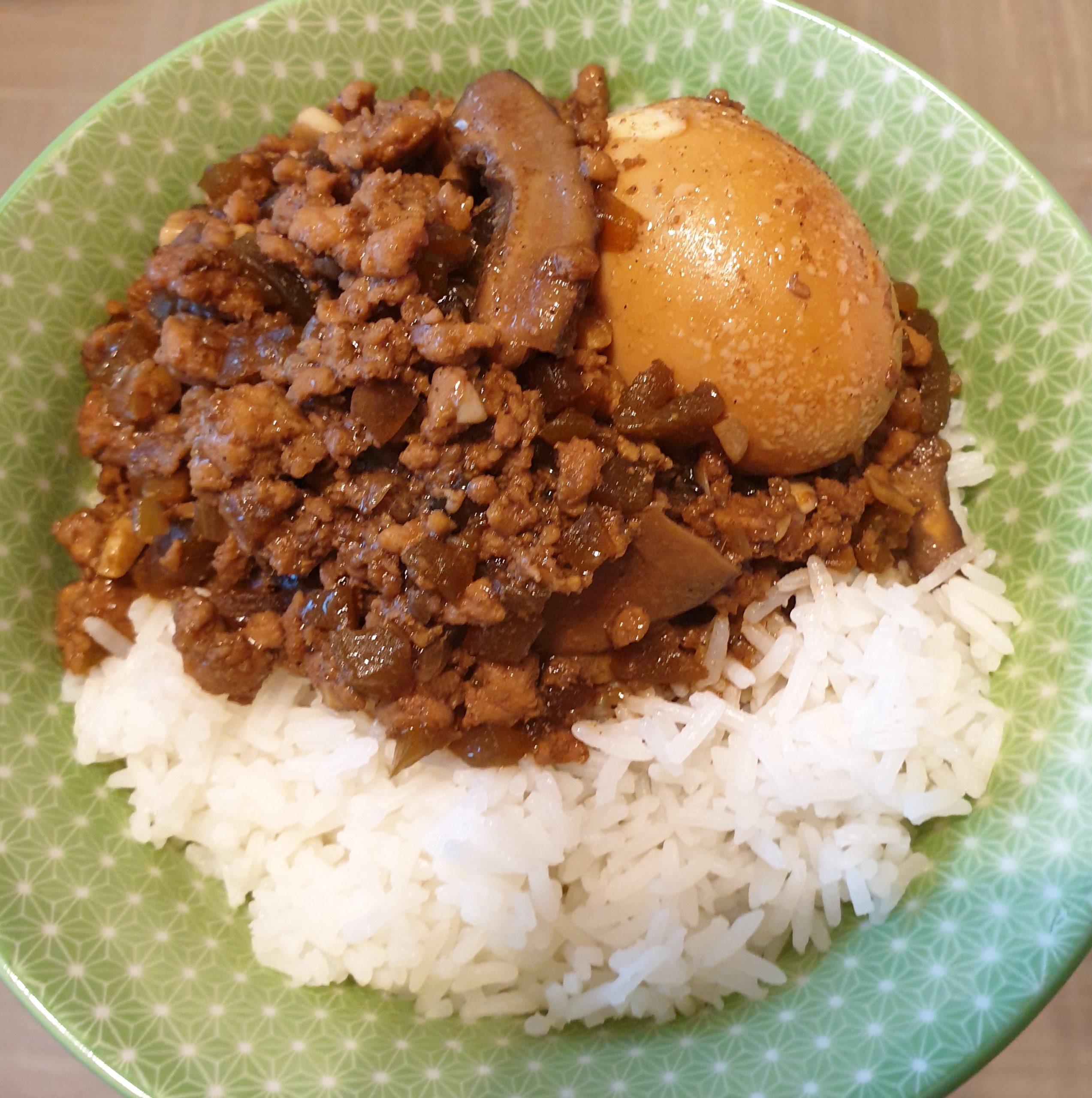 Minced Pork Rice with Pickled Lettuce